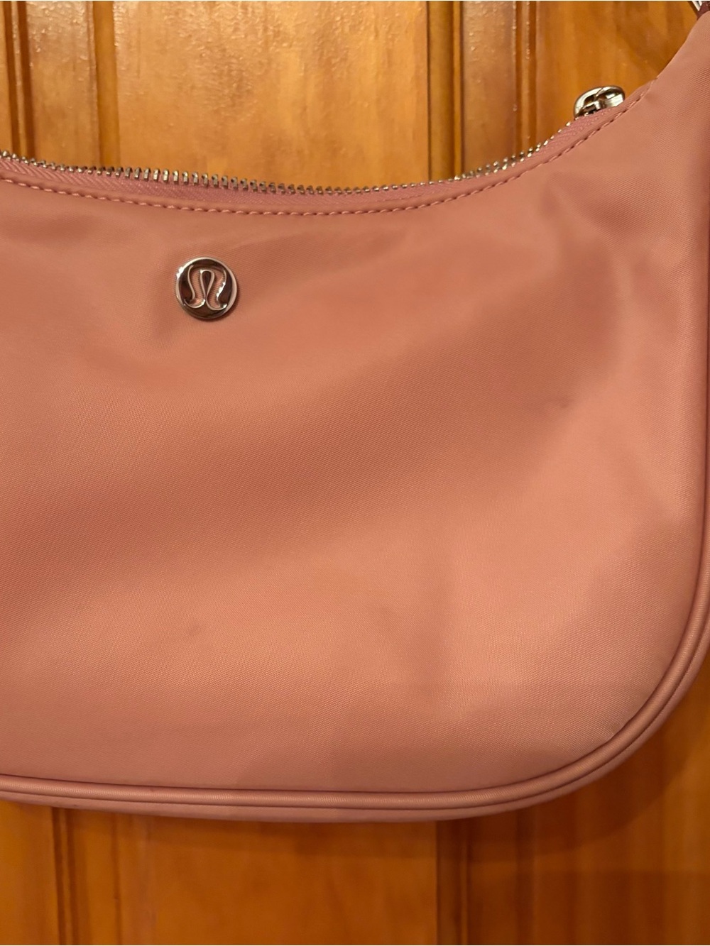Lululemon shoulder bag - Picture 2 of 7